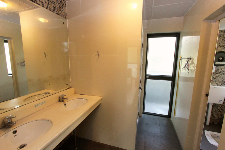 Bathroom 3, YHA LOFT Youth Hostel (Shenzhen OCT LOFT), Shenzhen