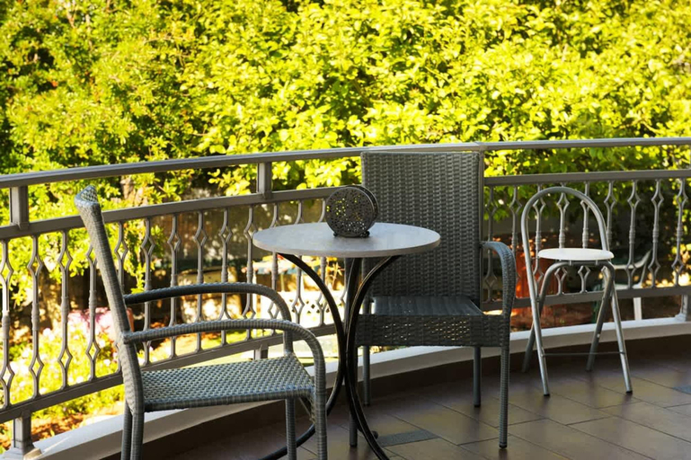 Room 4, Solena - Garden Escape With Views Near Chania, Crete
