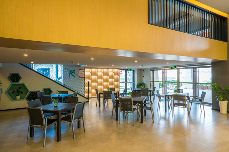 Food & Drinks 4, Banshan Banshui Resort, Ningbo
