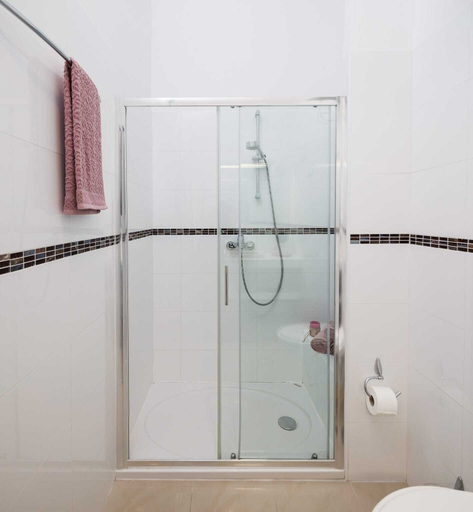 Bathroom 2, Lavica seaside apartments, Podstrana