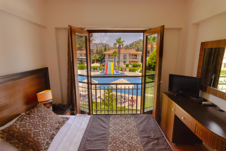 Bedroom 2, The One Club Hotel - All Inclusive, Ortaca