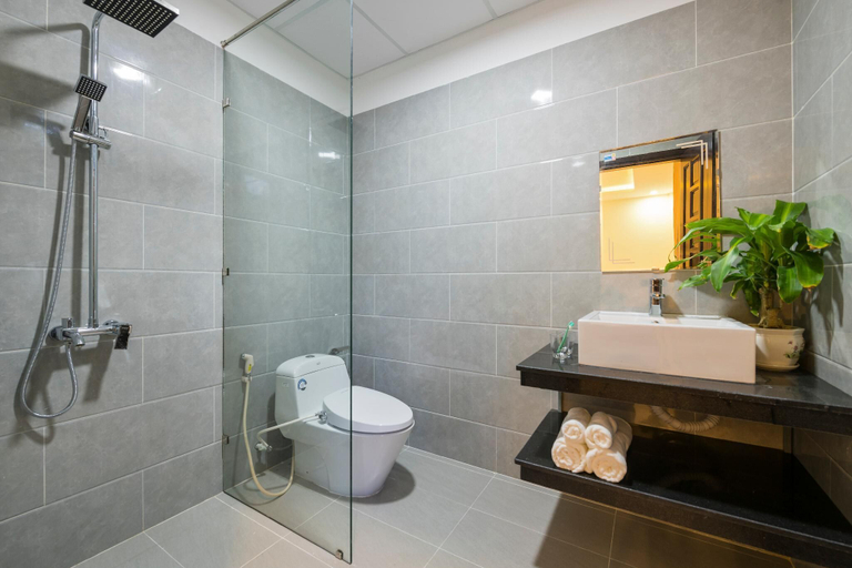 Bathroom 3, PAPAYAGARDEN Homestay, Da Nang