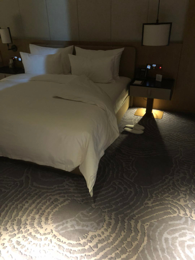 Bedroom 2, Swan City International Hotel, Sanmenxia