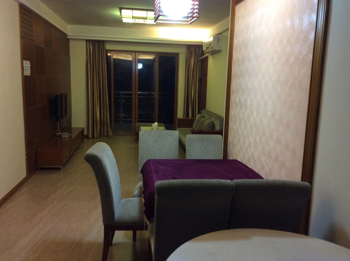 Bedroom 2, Fengfan Resort Apartment (Zhapo Dajiaowan Water Park), Yangjiang