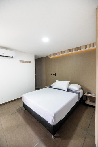 Bedroom 2, HOTEL LAX, Medellín