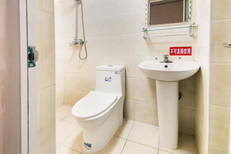 Bathroom 3, Tianjin meng hu express hotel, Tianjin