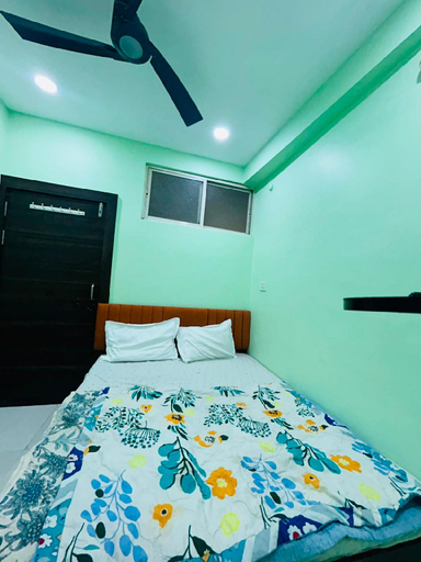 Others 3, Shree radhe krishna hotel, Ujjain