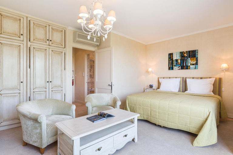 Bedroom 3, La Bastide De Tourtour Hotel & Spa, Var