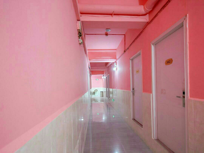 Others 4, Gangyuan Hotel, Chongqing
