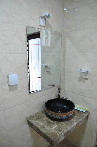Bathroom 3, Gantong Courtyard Hotel, Dali Bai