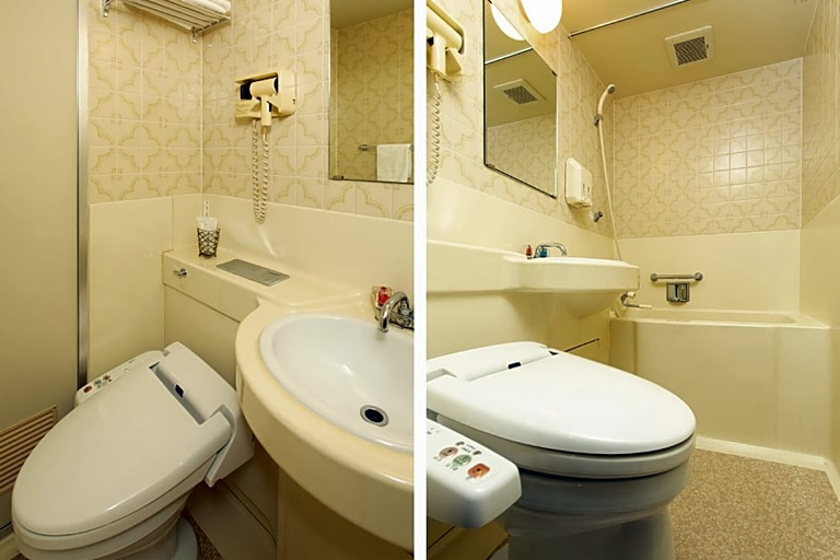 Bathroom 4, Business Hotel Shinkawa Ube, Ube
