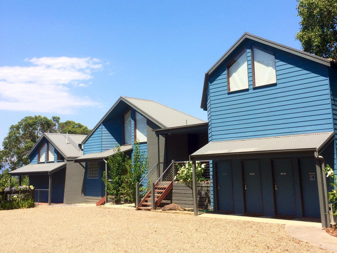 Exterior & Views 1, Seville Estate, Yarra Ranges - Seville
