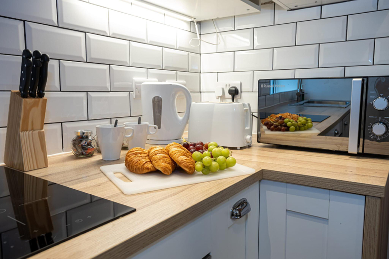 Others 5, Modern Duplex Close to City Centre Old Trafford, Manchester