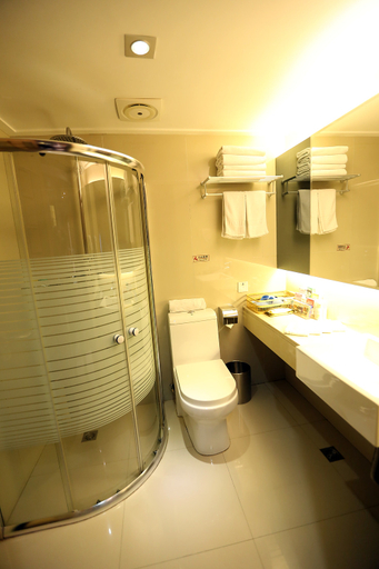 Bathroom, Tumenjiang Business Hotel, Yanbian Korean