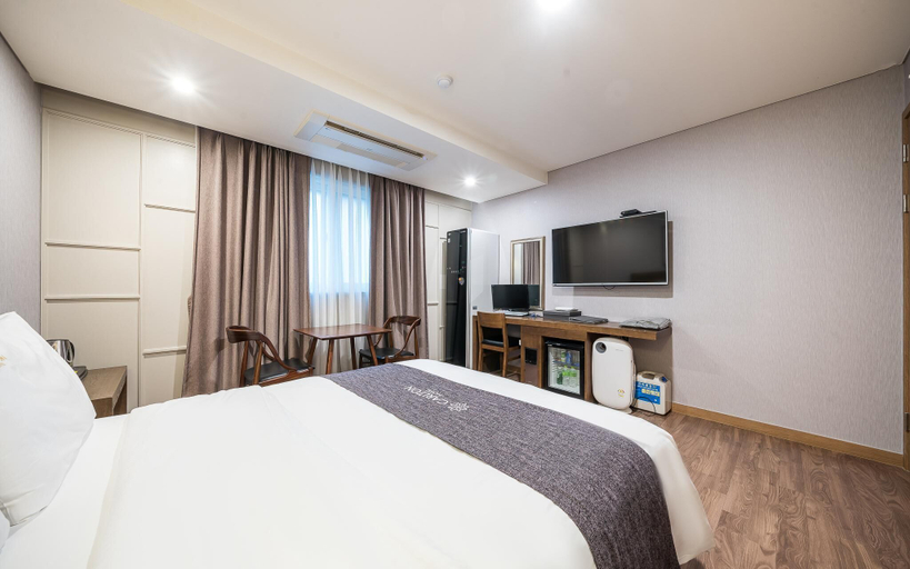 Bedroom, Bundang Carlton, Seongnam