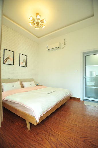Bedroom 2, xianpin homestay, Yantai