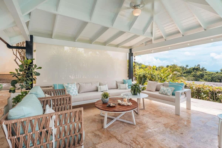 4, Magnificent villa with ocean view in Puerto Bahia, Santa Bárbara de Samaná
