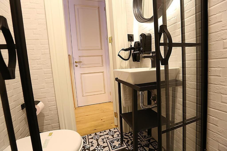 Bathroom 3, KamilBey Suite Hotel, Beyoğlu