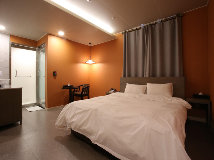 Bedroom 5, A7 HOTEL, Suwon