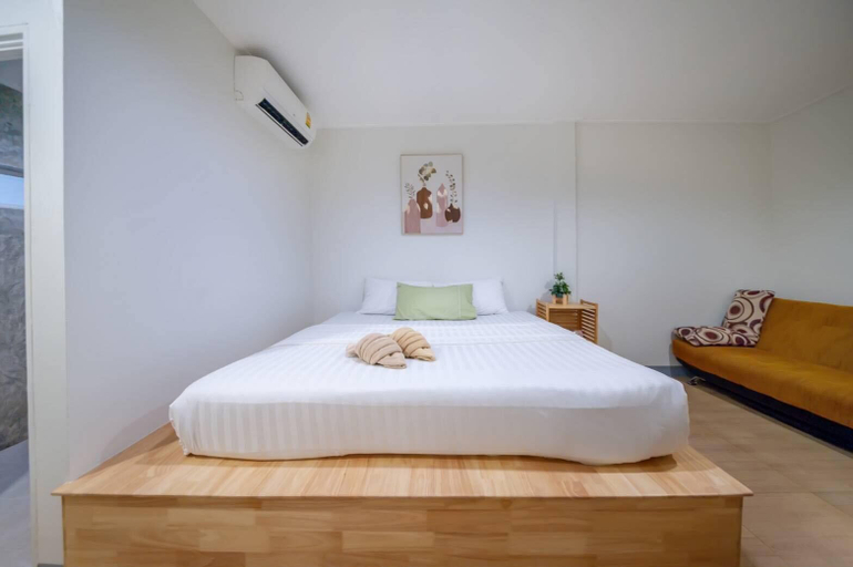 Bedroom 3, The KN Kohlarn, Pattaya