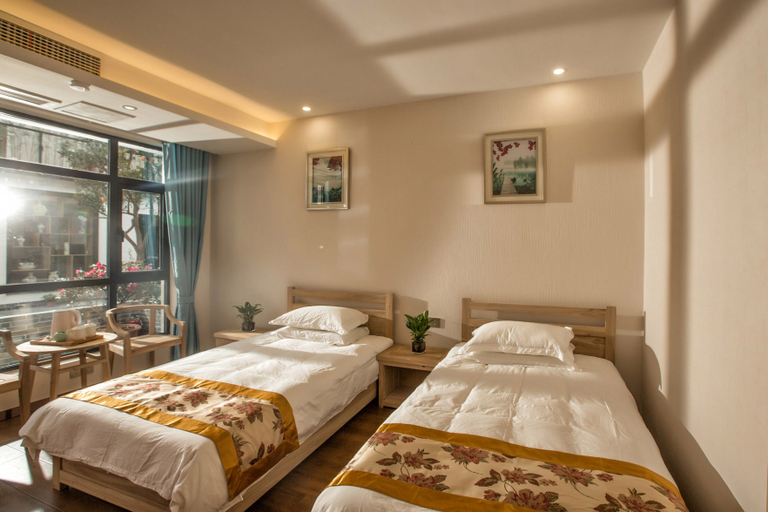 Bedroom 2, Mo Ni Tang Jia Hot Spring Inn, Nanjing