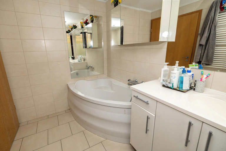 Bathroom 4, Búlandshöfði family paradise, Eyrarsveit