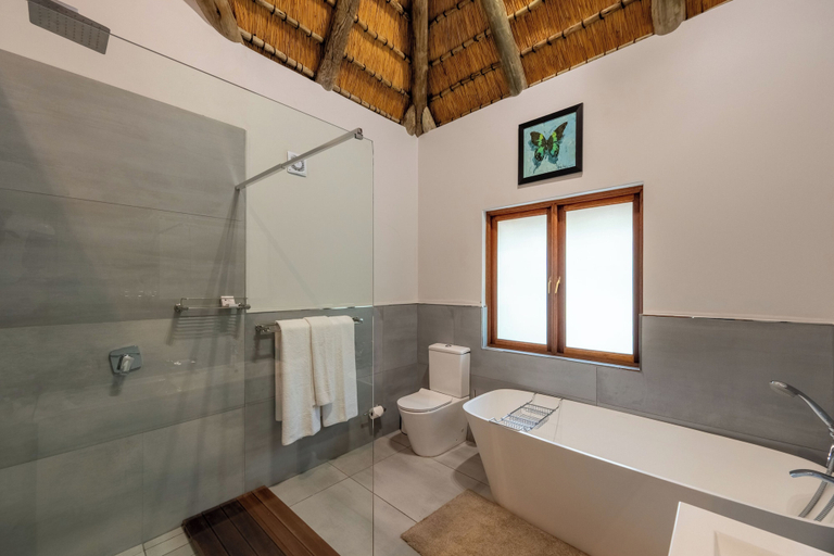 Bathroom 3, Kruger 268 - Luxury Self-Catering, Ehlanzeni
