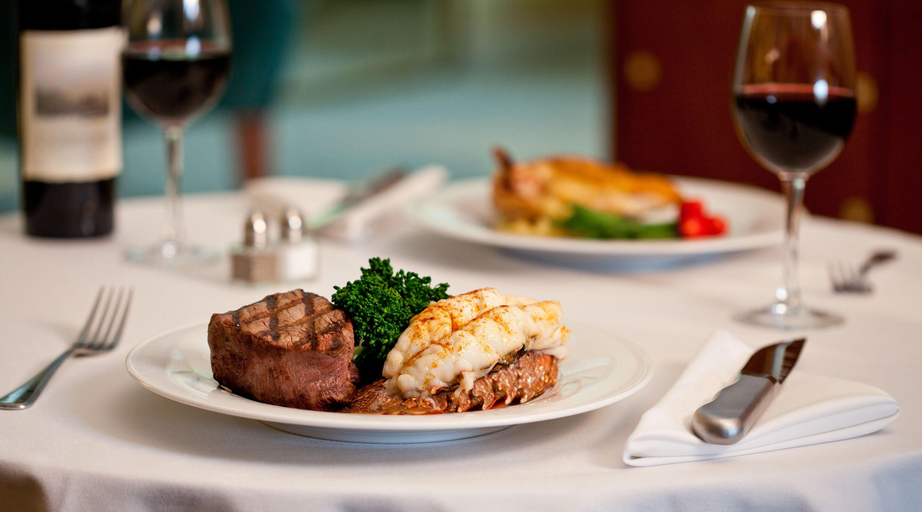 Food & Drinks 5, Scholet Suites, Akpabuyo