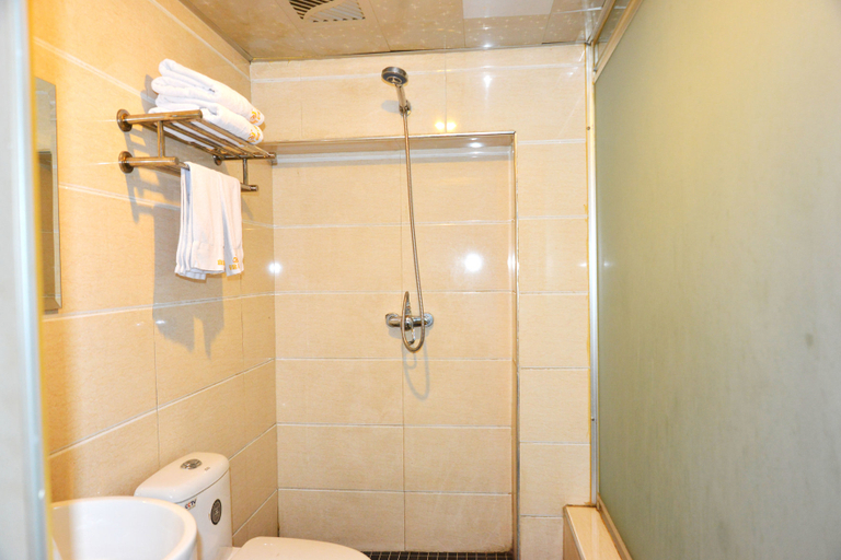 Bathroom 3, Yiju Hotel (Pingding Shandong An Road), Pingdingshan