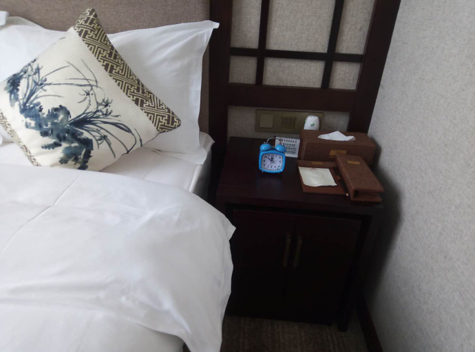Bedroom 2, Huabo Resort Hotel, Anshun