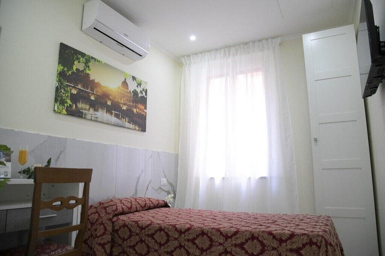 Bedroom 3, Gust house Ninfa, Rome