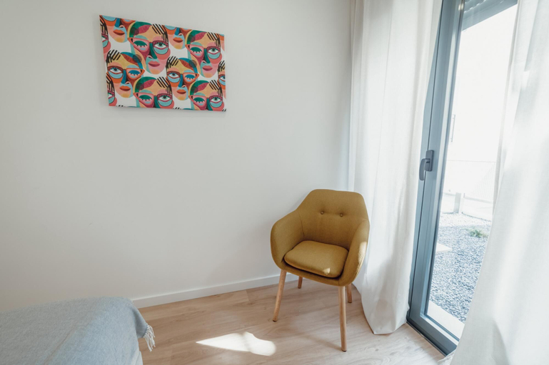 Others 5, Courtyard Oporto Design Apartment C With Terrace, Porto