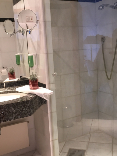 Bathroom 3, Wittlers Hotel, Herzogtum Lauenburg