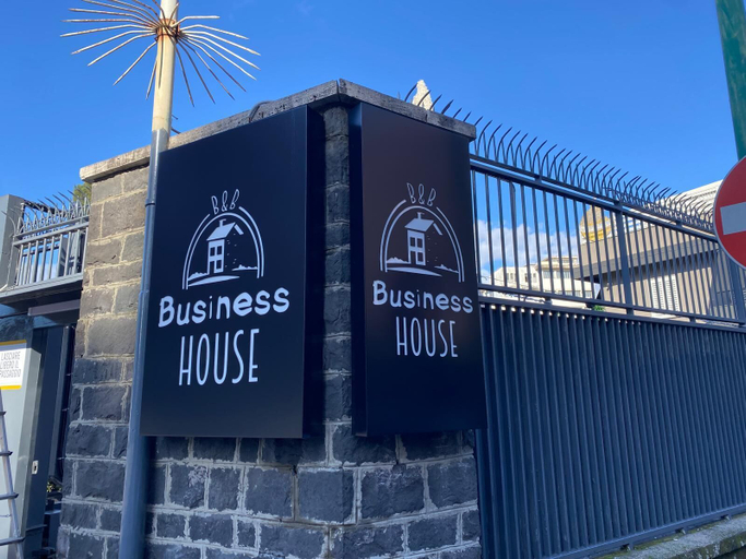 Exterior & Views, Business house, Napoli