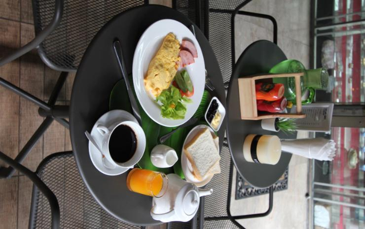 Food & Drinks 3, New Fuji Hotel Surawong Road Bangkok, Bang Rak