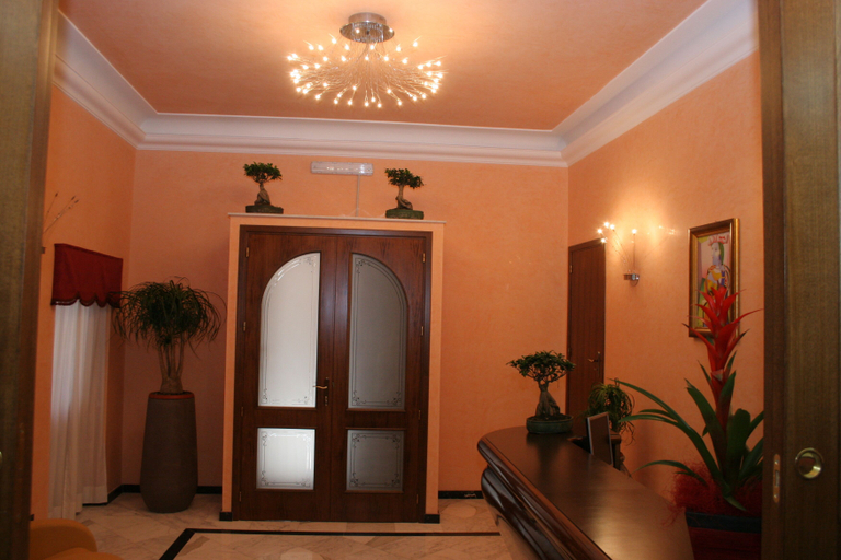 Others 2, Hotel Piccolo di Corduneanu Aurora, Palermo