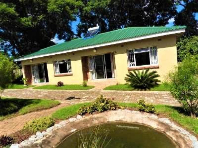 4, 2 Bed Apartment With En-suite Kitchenette - 2065, Harare