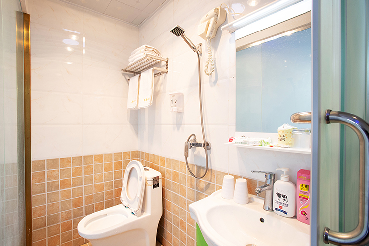Bathroom 2, Kunming Huiyuan Hotel (O-Park Children's Hospital), Kunming