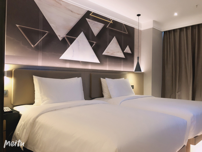 Bedroom 2, 麗茲ホテル(深セン茶光地下鉄駅)(丽兹酒店(深圳茶光地铁站店)), Shenzhen