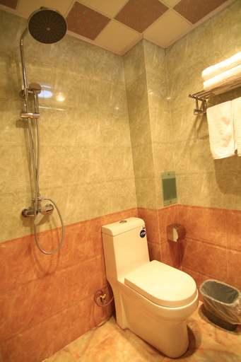 Bathroom, Limeng Hotel, Lijiang