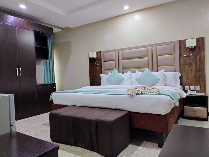 Bedroom 2, Easton Hill Continental Hotel, Enugu North