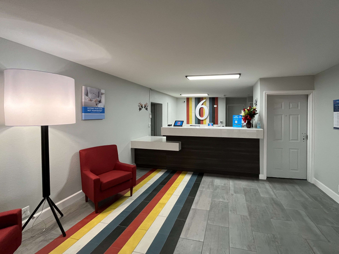 Public Area 2, Studio 6 Conroe, TX, Montgomery