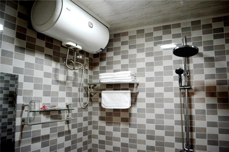 Bathroom 3, Jinyu Hotel, Hohhot