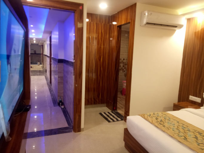 Bedroom 3, Olivia Hotels @ Delhi Airport, Delhi