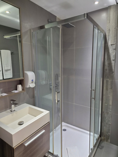 Bathroom 3, Hotel Schtak, Alpes-Maritimes
