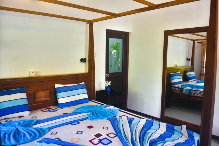 Bedroom 2, Southern Coastal Villas, Hikkaduwa