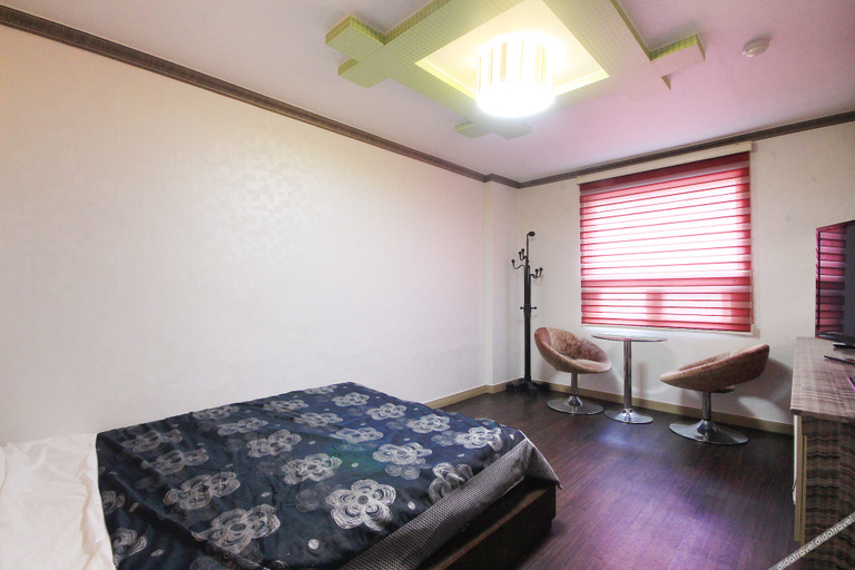 Bedroom 4, Jeonju Gosa-dong Cinema, Jeonju