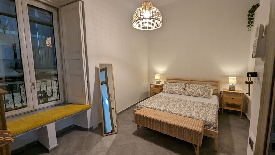 Bedroom 4, Apple Lemonade, Salerno