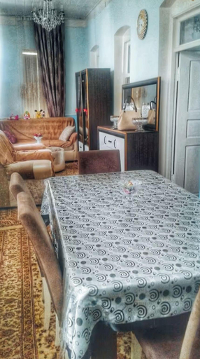 Bedroom, Green House Ganja, Xanlar