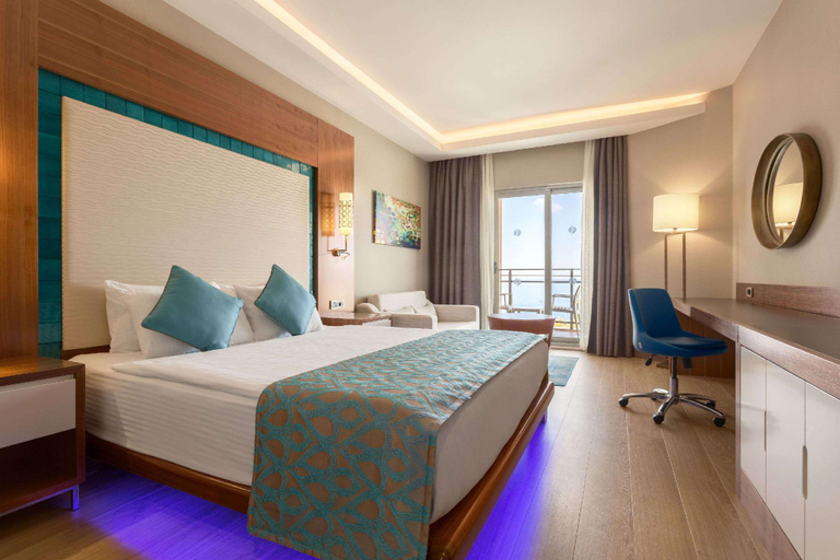 Bedroom 3, Ramada Resort by Wyndham Kusadasi, Kuşadası